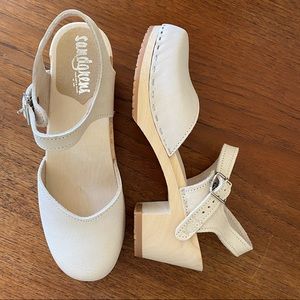 Sandgrens Victoria Nubuck Leather Heeled Clog in Sand, EU 39, US 8-8.5